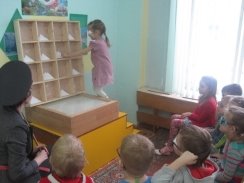 H:\Проект по ориентировке\Интегрир. занятие.фото\IMG_2905.JPG