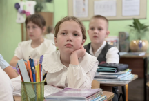 Изображение выглядит как человек, одежда, Человеческое лицо, в помещении

Содержимое, созданное искусственным интеллектом, может быть неверным.