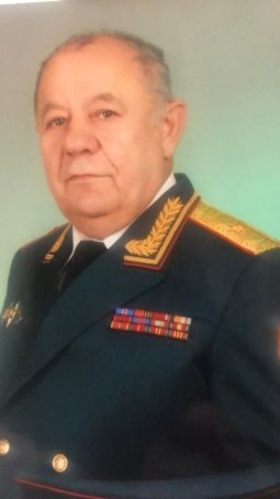Фото Эминоваа Т. Х., генерал-майора ВВ МВД РФ, начальника транспортного управления при главном управлении в МО РФ