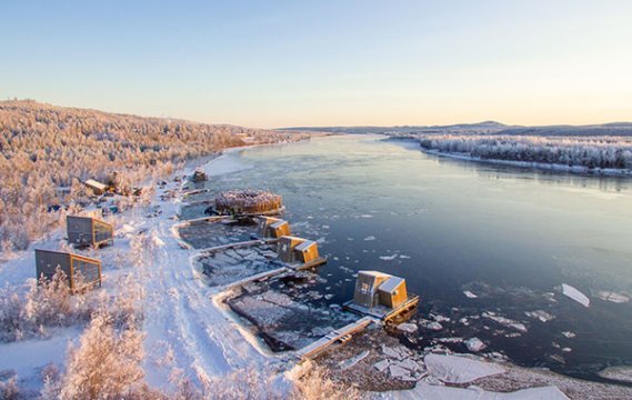 Вид на туристический комплекс Arctic Bath