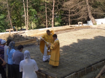 Чин закладки камня (24 июня 2005 года)