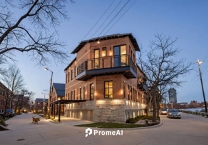 Реконструкция фасада здания c помощью PromeAI