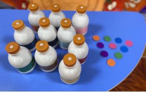 Дидактическое пособие «Звуки в баночках»