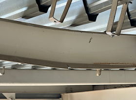 Деформация подкровельных конструкций здания