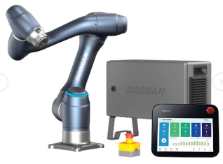 Кобот Doosan A0912, предназначенный для выполнения однообразных задач в ограниченном рабочем пространстве