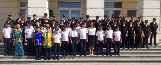 http://cs628122.vk.me/v628122490/1ac01/7B3D7eiWxXw.jpg
