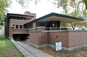 C:\Users\Алана\Desktop\Nathan-G.-Moore-House-Oak-Park-Illinois.jpg