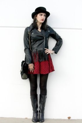 C:\Documents and Settings\Admin\Рабочий стол\chaqueta-motera-vestido-skater-botas-a-media-pierna-large-15392.jpg