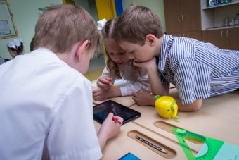 C:\Users\narishkinaav\Desktop\2 классссс\Последний звонок 2Б\DSC_0333.jpg