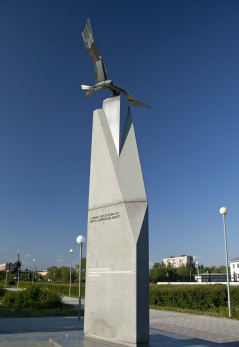Памятник защитникам Отечества