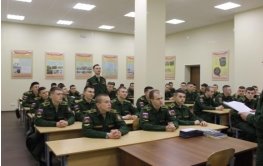 Фотофрагмент опроса курсантов о святом князе Александре Невском и традициях его почитания в России
