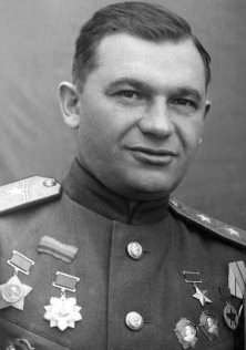 Генерал-лейтенант Я. Г. Крейзер. 1945 г.