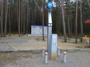 Зарядная станция для электромобилей, расположенная на Куршской косе