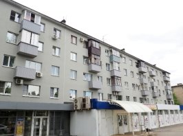 «Хрущевка» в г. Воронеж после ремонта (Источник: https://fkr36.ru/fotootchet-o-hode-kapitalnogo-remonta-mnogokvartirnyh-domov-v-g-voronezhe)