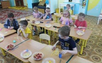 C:\Детсад\Интегрир. занятие.фото\С Бочкаревой\IMG_2917.JPG
