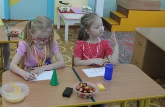 C:\Детсад\Интегрир. занятие.фото\С Бочкаревой\IMG_2925.JPG