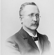 https://upload.wikimedia.org/wikipedia/commons/b/bb/Wilhelm_Roux_-_%D0%92%D0%B8%D0%BB%D1%8C%D0%B3%D0%B5%D0%BB%D1%8C%D0%BC_%D0%A0%D1%83_%281850-1924%29.jpg