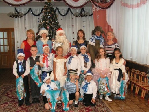 D:\Сад Средняя группа\Фото 8 группа\НГ 2015\P5yDKvweeGE.jpg