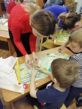 C:\садик\Ладушки\4 Фото 2018-2019\Волшебная глина 6.02.19\IMG-20190206-WA0086.jpg
