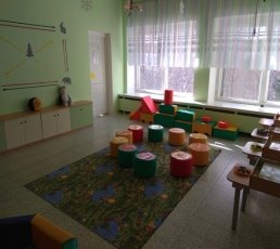 E:\Фото кабинетов\зал для развивающих игр, занятий (для всех групп) (2).jpg