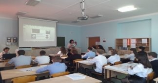 Интегрированный урок истории и физики, разработанный совместно с учителем физики Хабибуллиной М. Г. в рамках участия в региональном конкурсе профессионального мастерства «IT-activity», организованного Центом информационных технологий ТолВИКИ города Тольятти для команд педагогических работников общеобразовательных учреждений)
