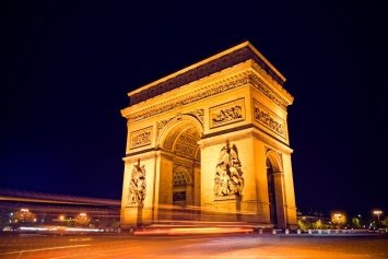 http://extrip.ru/img/photo/f/france/paris/arc_4722.jpg