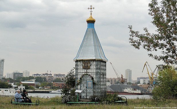 07. Химк.вдхр. Часовня. 13.09.07ш..jpg