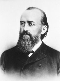 https://nguyendinhdang.files.wordpress.com/2013/05/442px-ewald_hering2.jpg