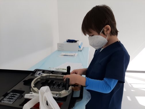 Сборка шлема пациента