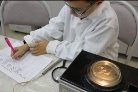 Подсчет колоний микроорганизмов (фото автора)