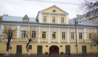 Дом прапорщицы Петровой (с 1902 г. купцов Беззубиковых). Северный фасад