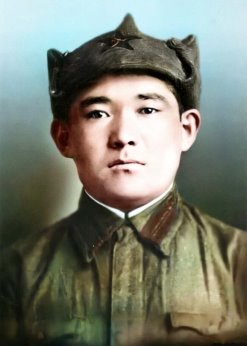 Агадил Сухомбаев