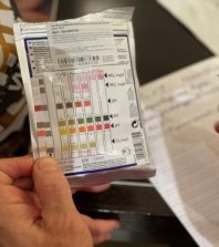 Проведение анализа воды с помощью экспресс-тестов Гейзер, Tetra Test