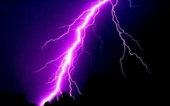 1526552076_lightning-pictures-006.jpg