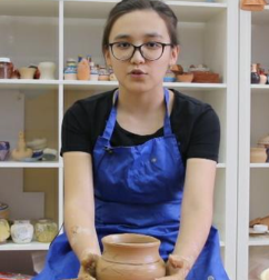 Работа по воссозданию (историческая реконструкция) керамической посуды эпохи Бронзы (поздняя бронза XII–VIII вв.. до н. э.)