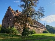 Форбург замка Прейсиш-Эйлау, 1330 гг. Калининградская обл., п. Янтарный, ул. Советская, 67 А. Фото: @grishin.39