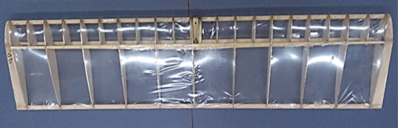 Готовое крыло кордовой модели пилотажного самолёта