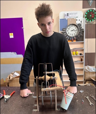 Электрофорная машина в сборе