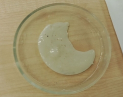 Результат растворения вспененного полистирола в скипидаре