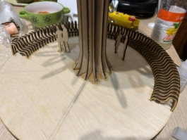 Изображение выглядит как мебель, ваза, зебра, пол

Автоматически созданное описание