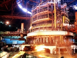 Ритм индустриальных цилиндров в промышленной зоне г. Темиртау