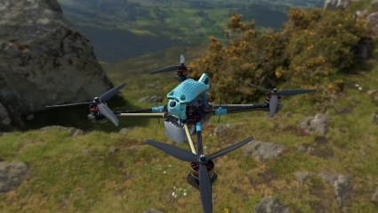 Пример окружения в симуляторе VelociDrone