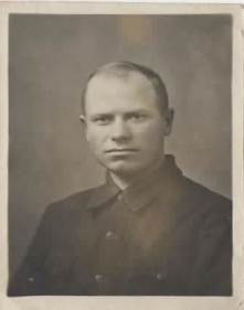 Гуров П. И. перед отправкой на фронт 1941 г.